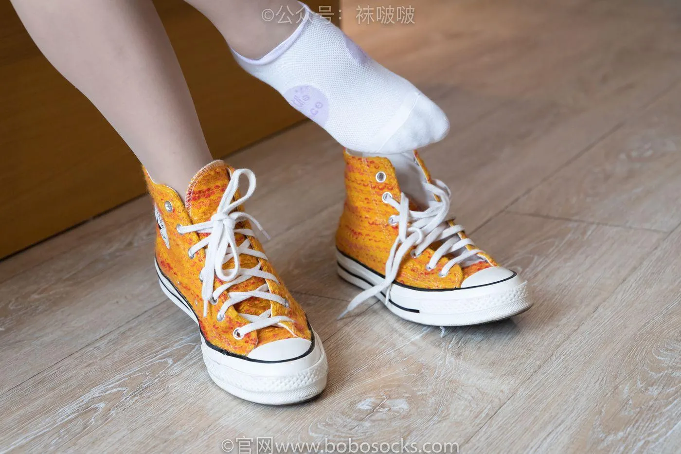 [BoBoSocks袜啵啵]NO.008 涵涵-帆布鞋、白色短棉袜、肉丝 [139P]插图8